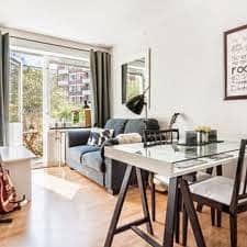 Chance Deal : 3 Bed D/D Huge & Spacious Flat In Prime Location Of Garden East at Low Rent