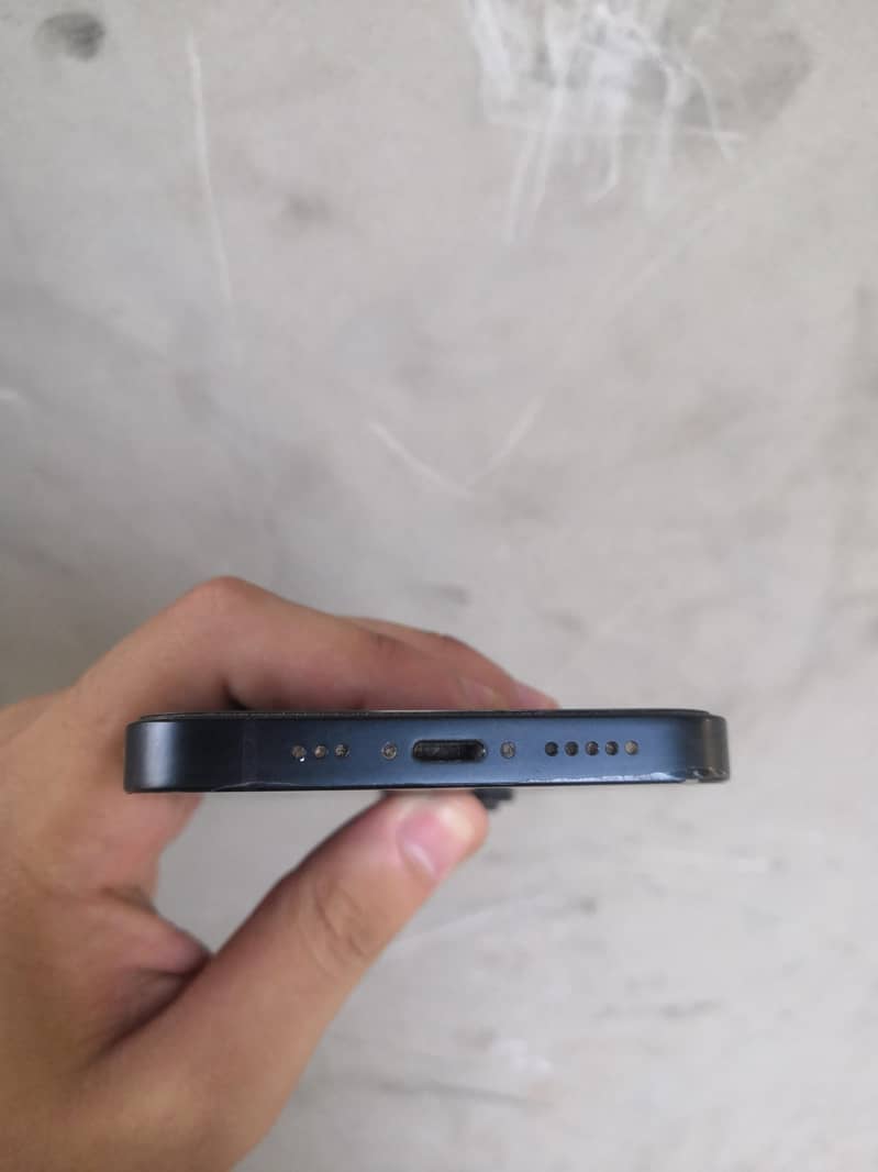 Apple iPhone 14 2