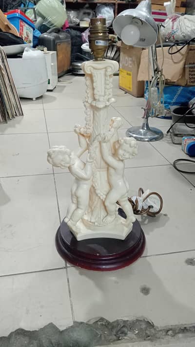 vintage sculptural table lamp