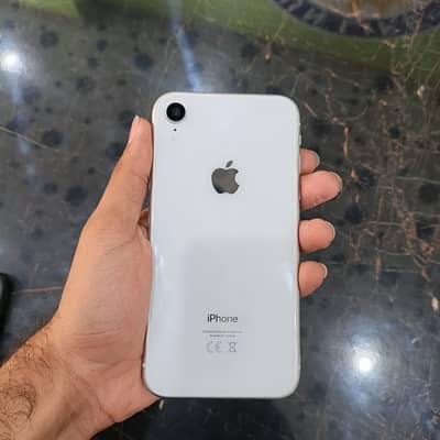 Apple iPhone XR factory unlock
