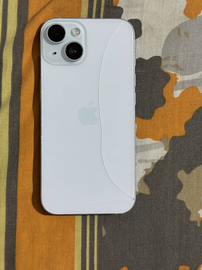 Apple iPhone 15 6