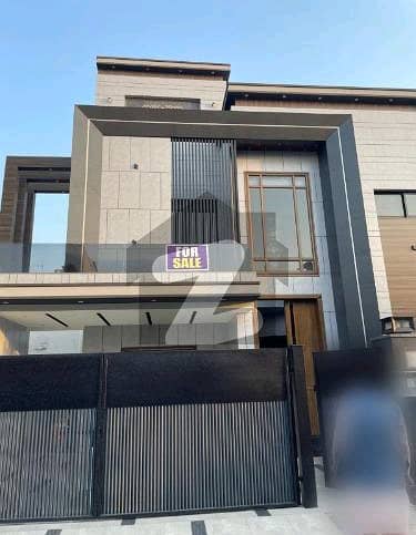 Do Not Miss Out 10 Marla House With Modern Finishing