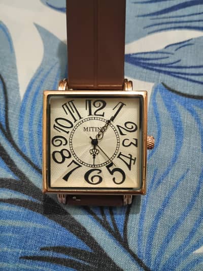 Rubber strap with magnetic clip Watch