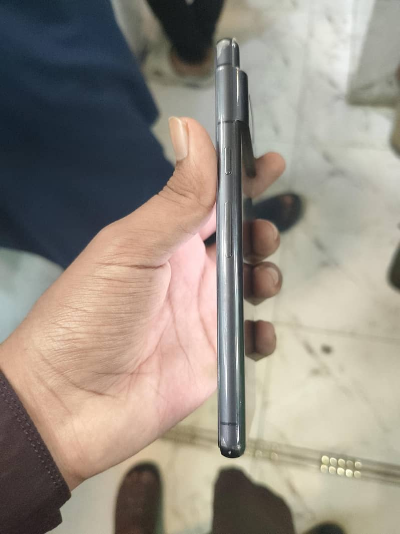 Google pixel 7 5