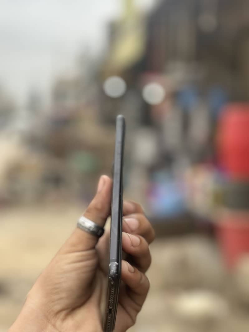 Apple iPhone 7 Plus 2