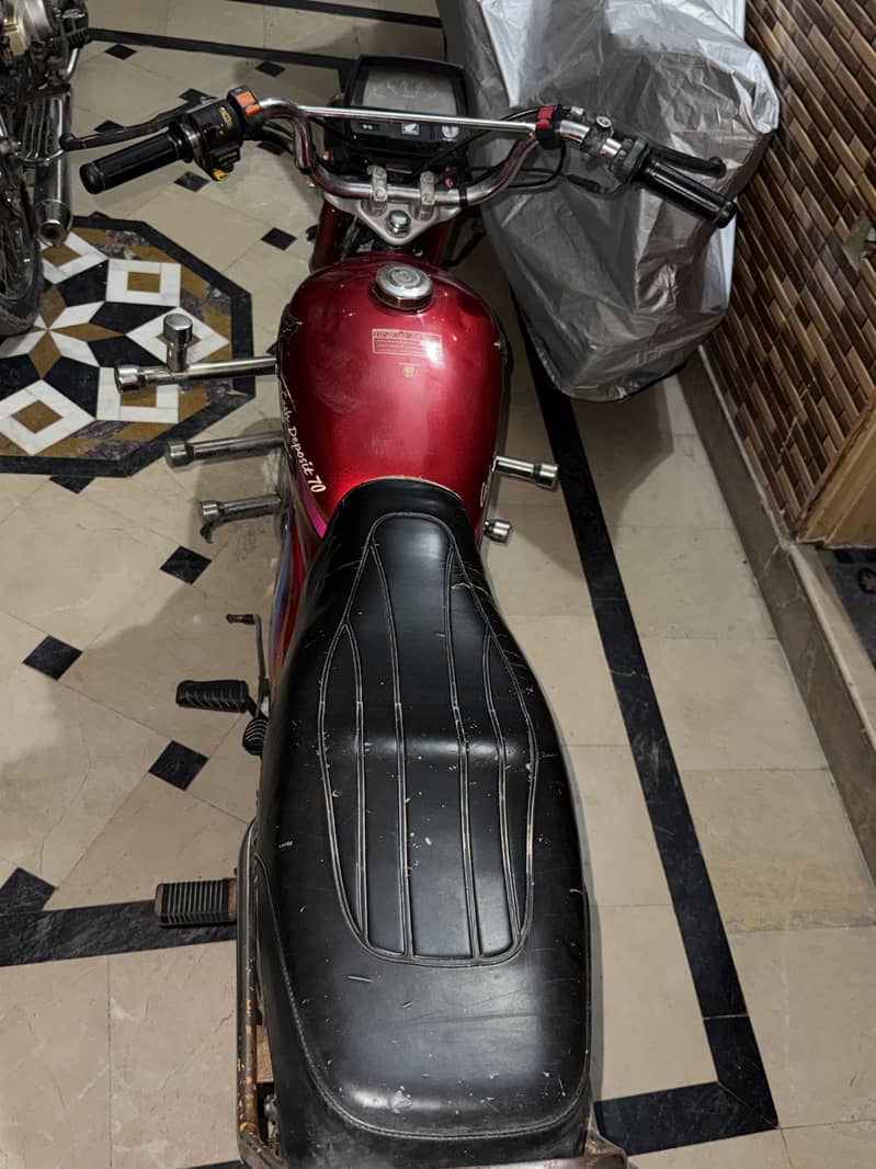 Cd 70 2013 Model 0
