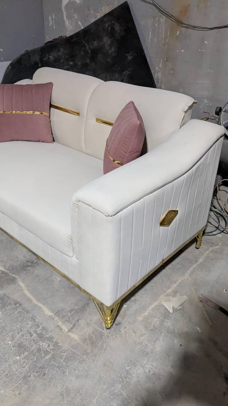 diecore 7 seater 2