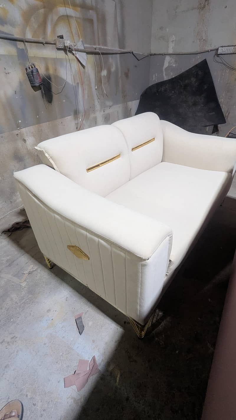 diecore 7 seater 3