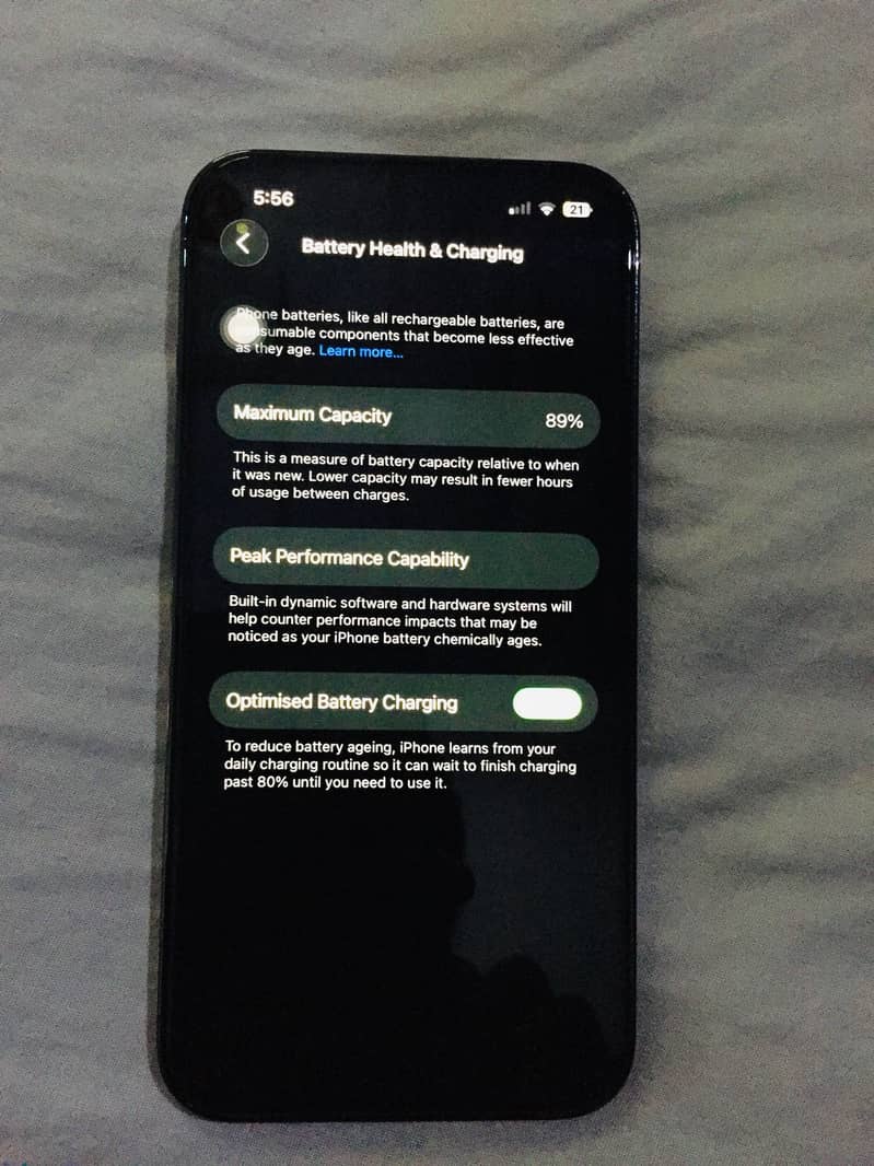 Apple iPhone 13 Pro 4