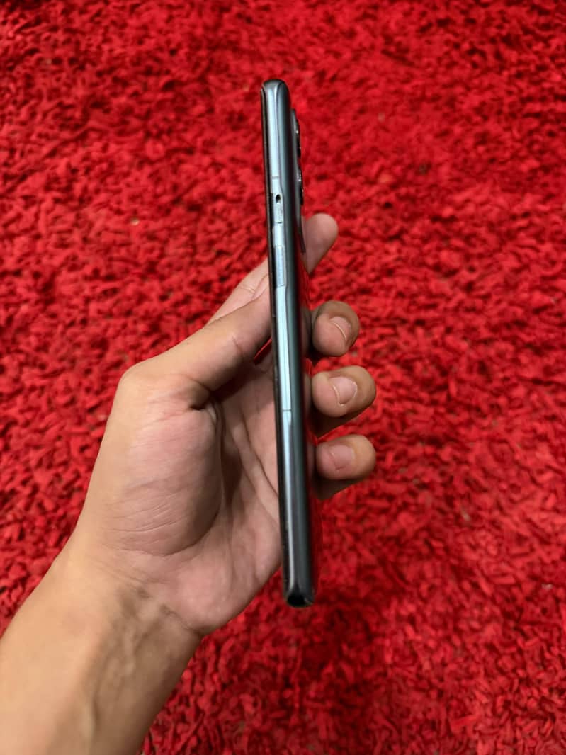 One Plus 9 Pro 0