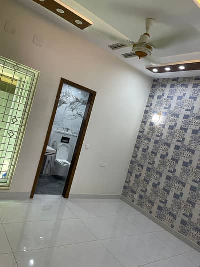 5 Marla Well-Maintained House For Rent In Prime Location