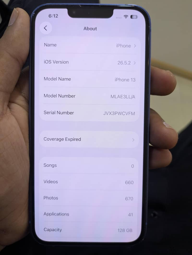 Apple iPhone 13 4