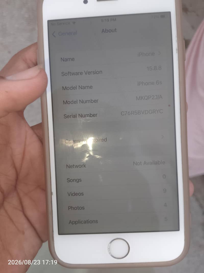 Apple iPhone 6S 1