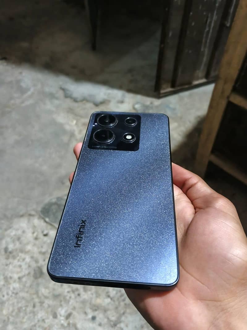 Infinix Note 30 1