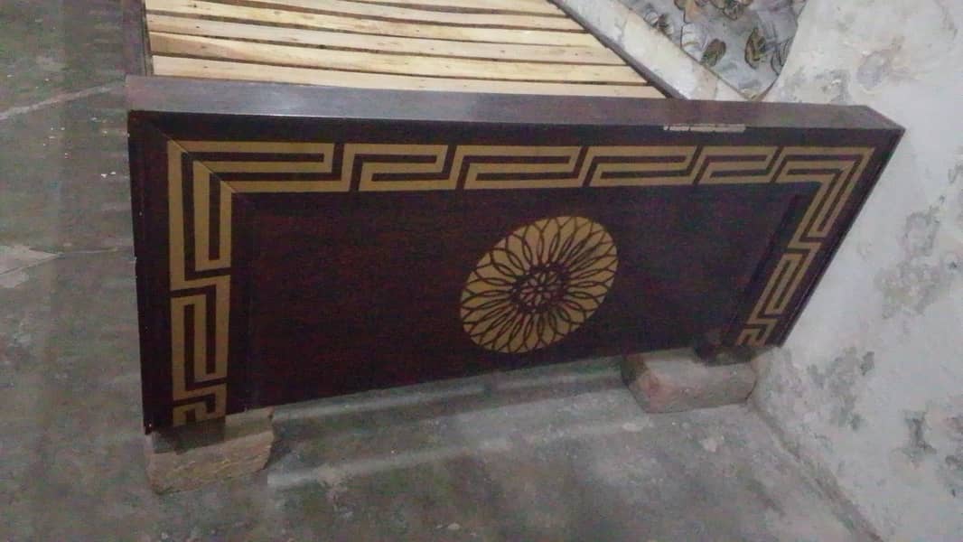 Single bed 2