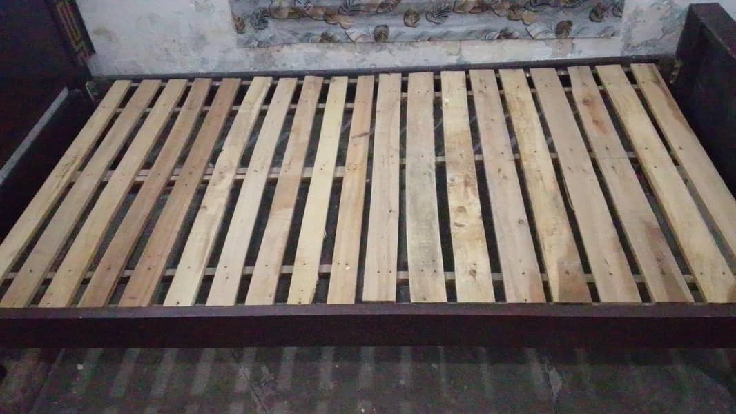 Single bed 4