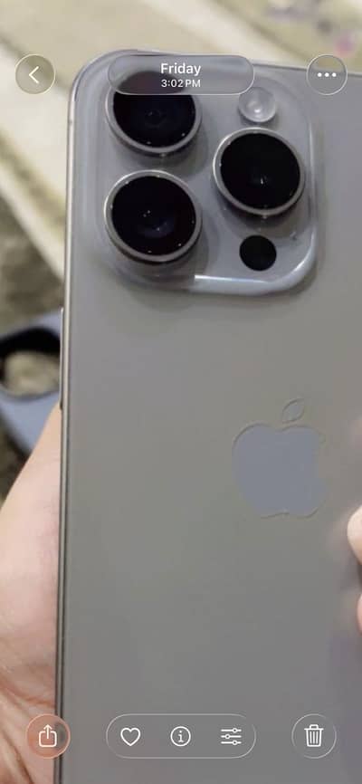 Apple iPhone 15 Pro