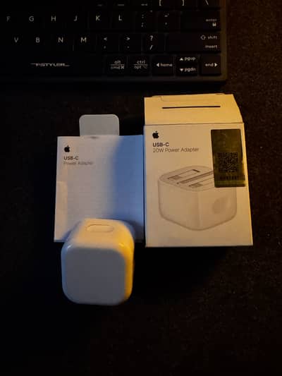 Apple USB-C 20W Power Adapters (Orignal by Mercantile)