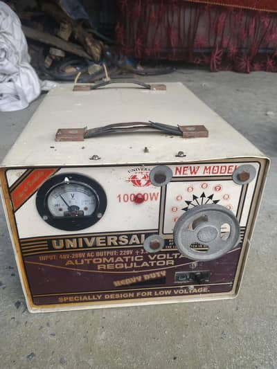 Universal automatic voltage regular