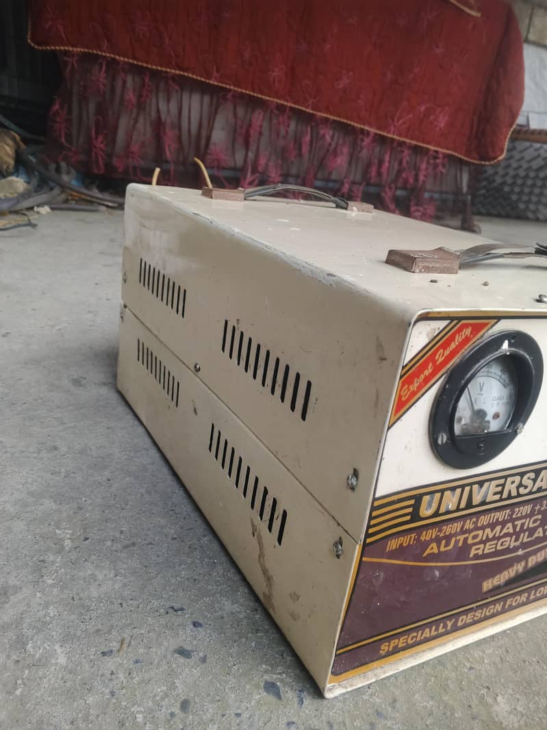 Universal automatic voltage regular 1