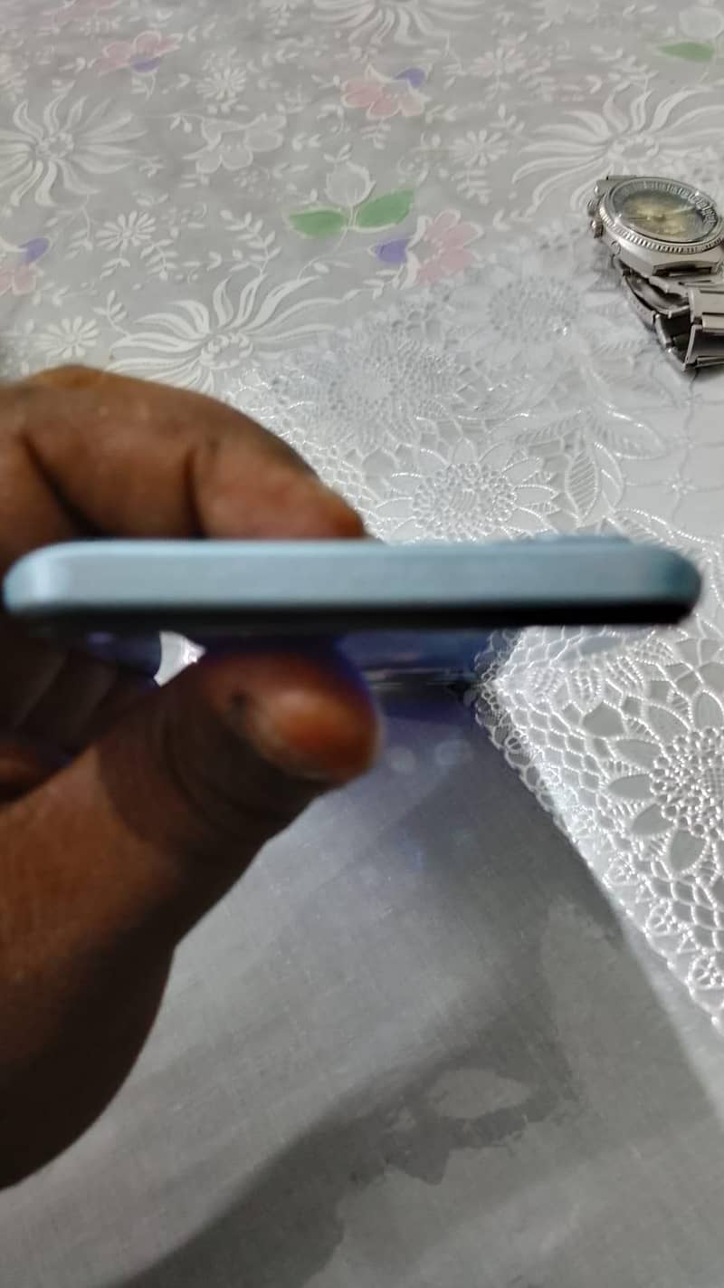 Tecno camon 17 5