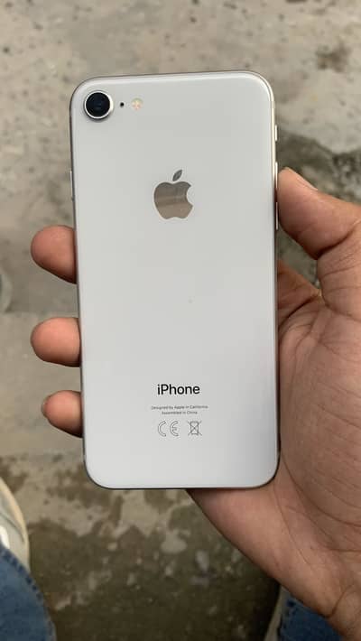 Apple iPhone 8