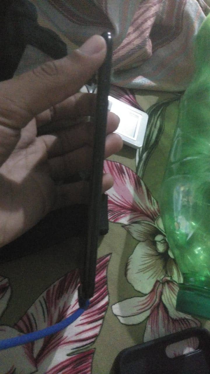 Apple iPhone 7 Plus 0