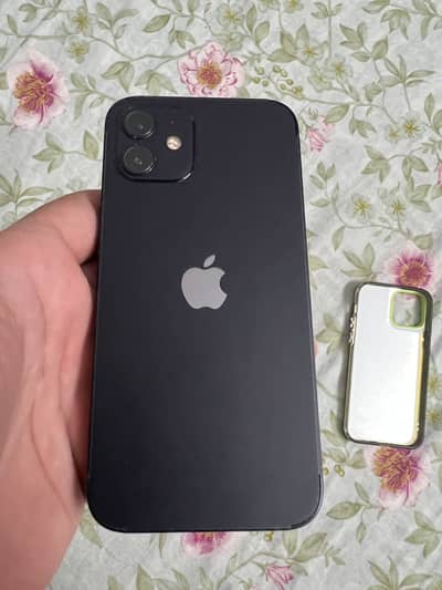 Apple iPhone 12