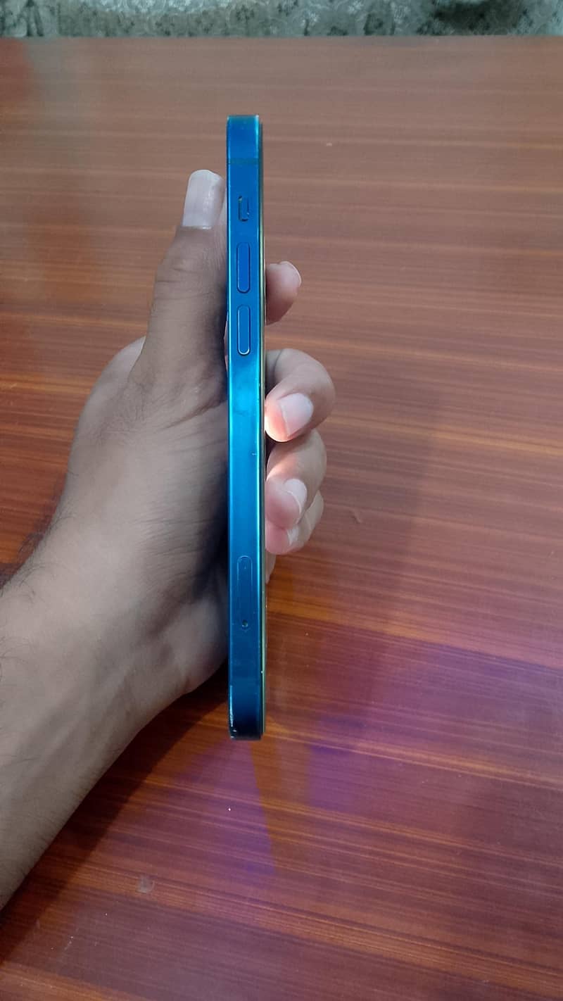 iphone 12 2