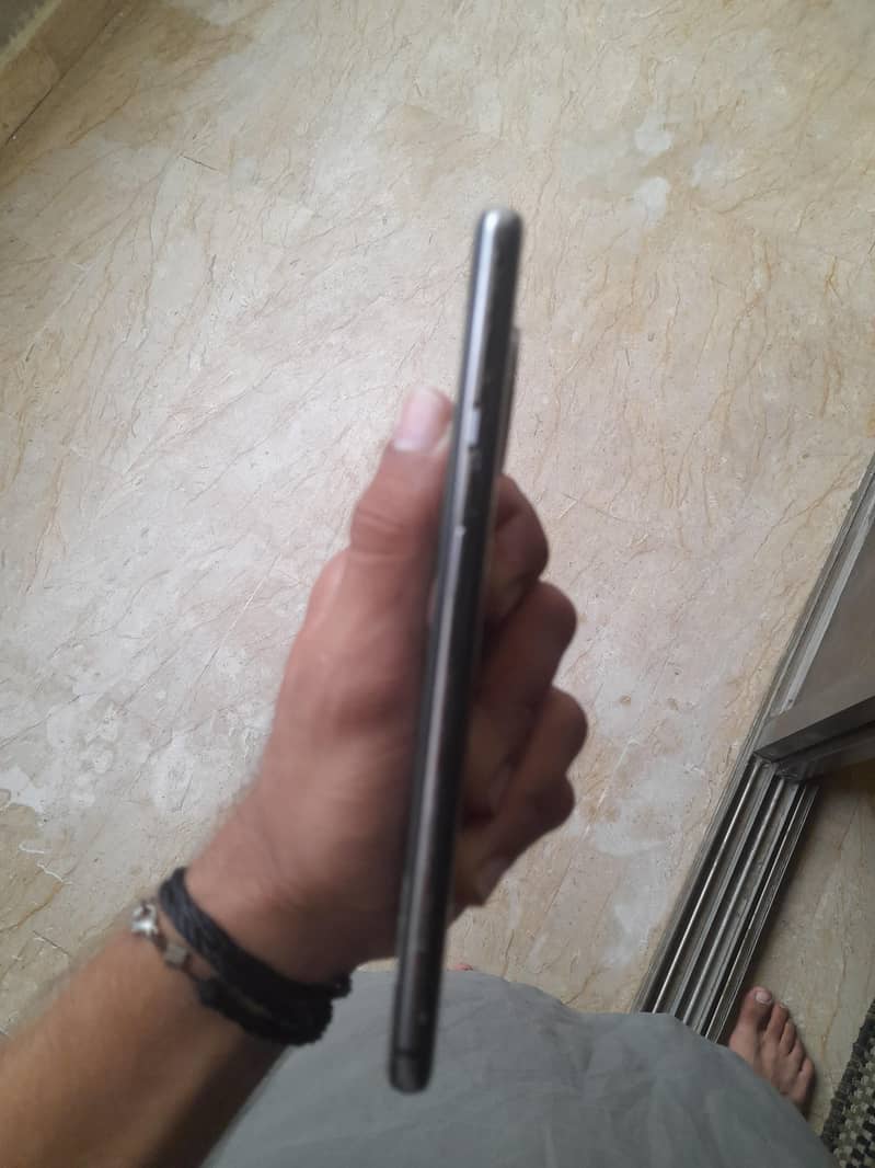 One Plus 7T 4