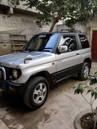 Mitsubishi Pajero Mini 1998