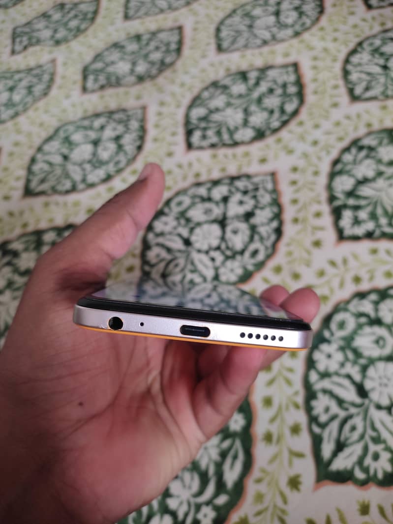 Tecno Spark 10C 8