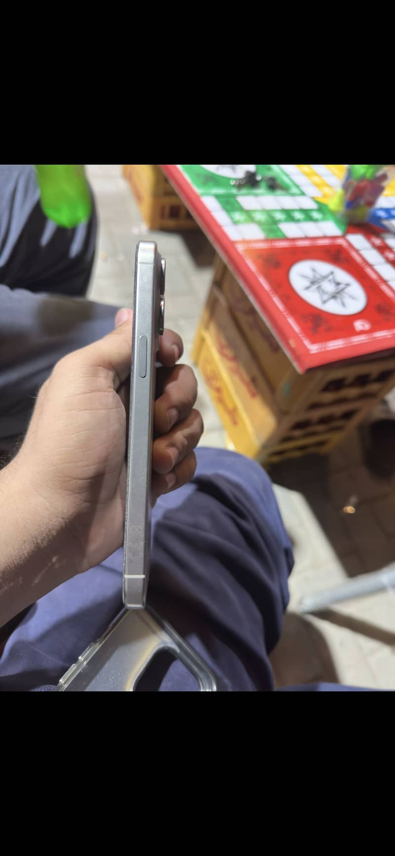 Apple iPhone 15 Pro Max 2