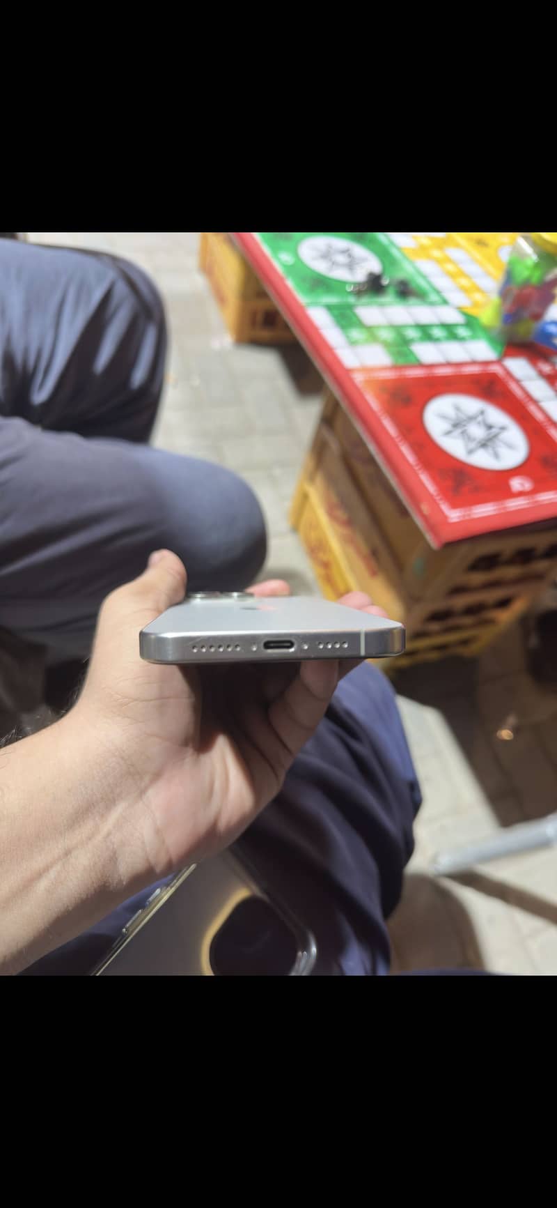 Apple iPhone 15 Pro Max 4