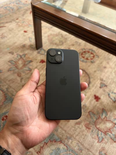 Apple iPhone 15 black 256 gb