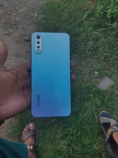 Vivo S1