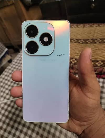 Tecno Spark 20 exchange posible