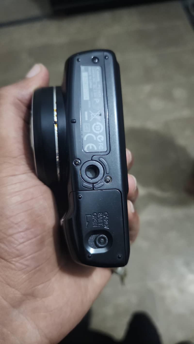 camera 3