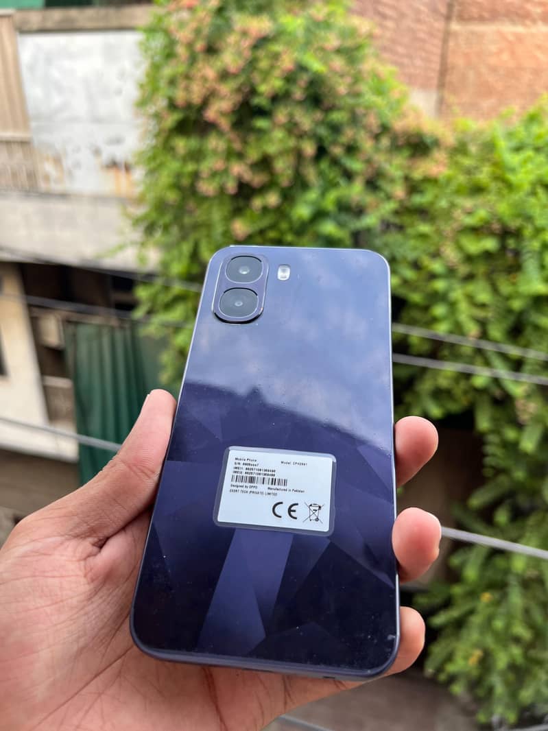 OPPO A6k 0