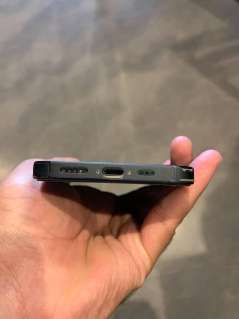 Apple iPhone 14 1