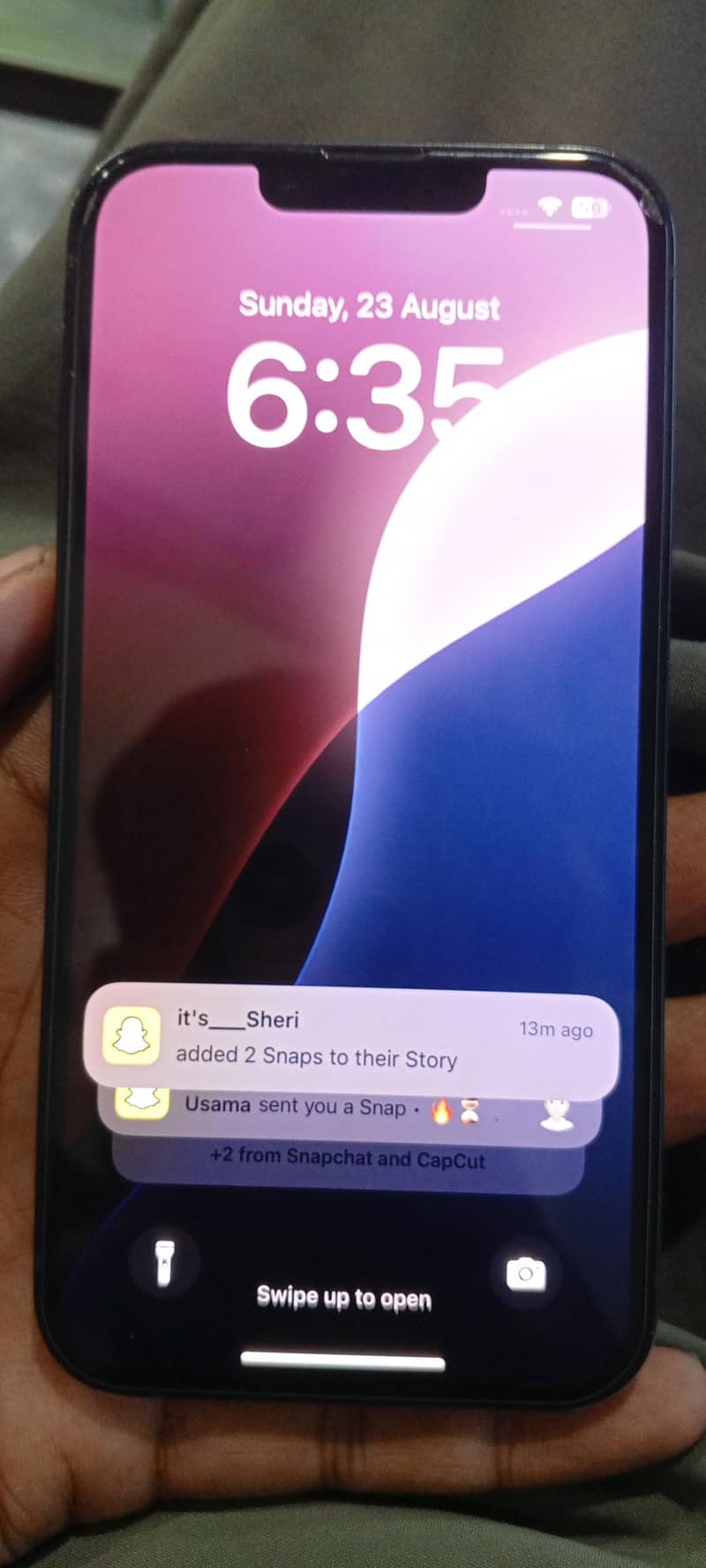 Apple iPhone 13 1