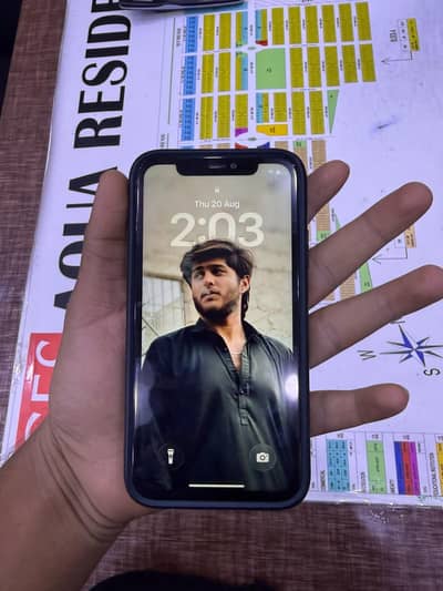 Apple iPhone 11