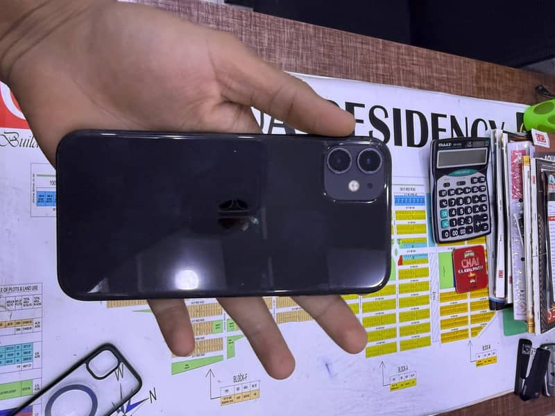 Apple iPhone 11 2