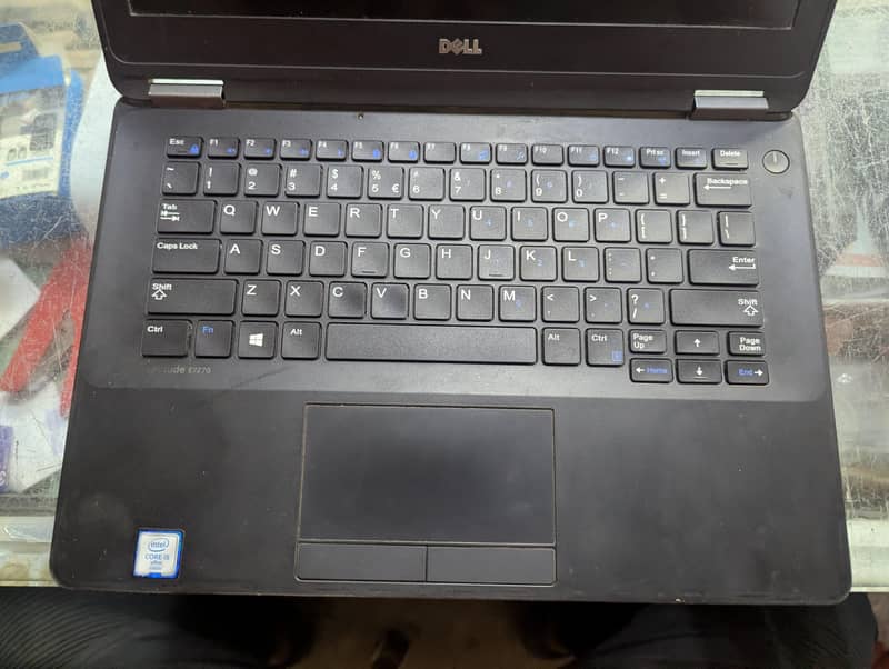 Dell Latitude E7270 2