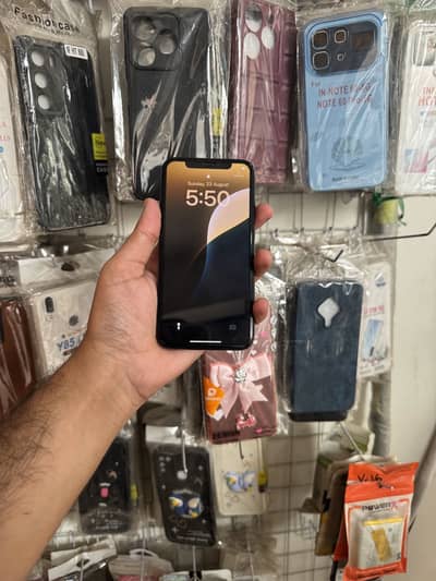 Apple iPhone XS