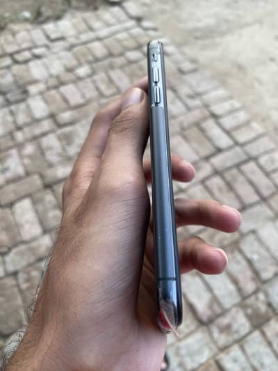 Apple iPhone XS pta approved (64 gb)