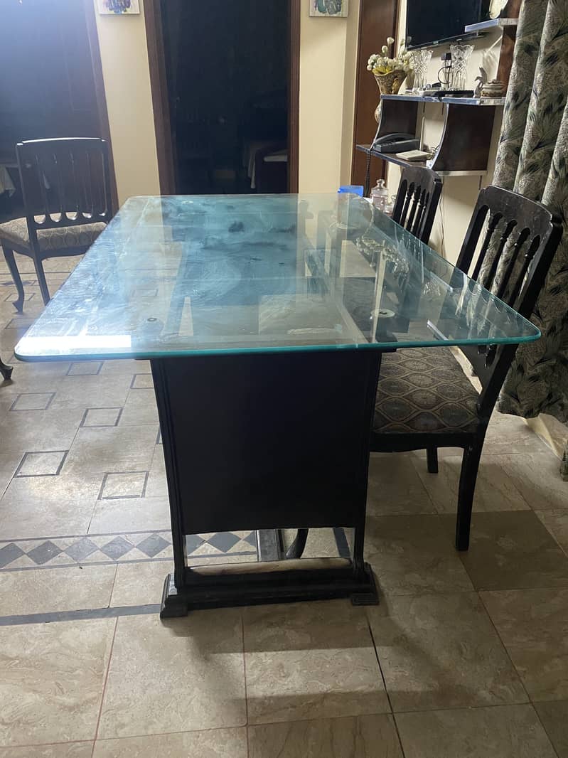 6 seater dining table 4