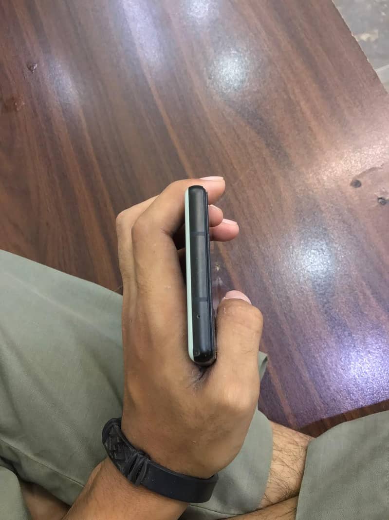 Google Pixel 6a 2