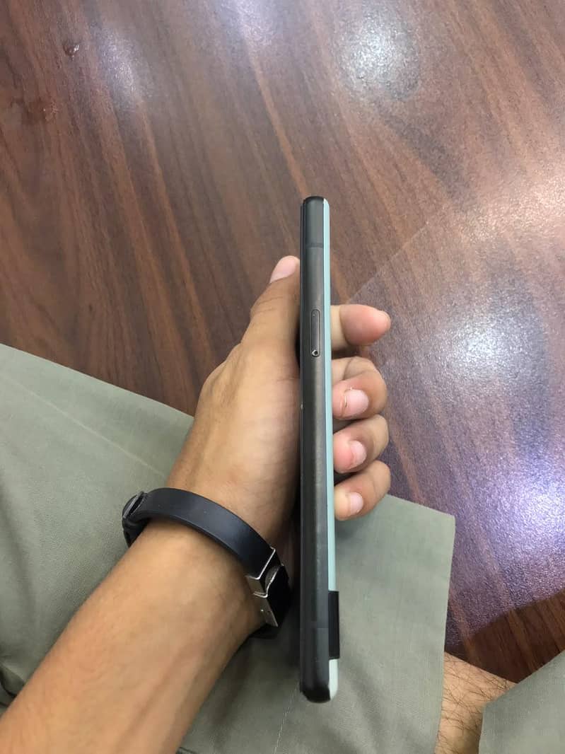 Google Pixel 6a 5