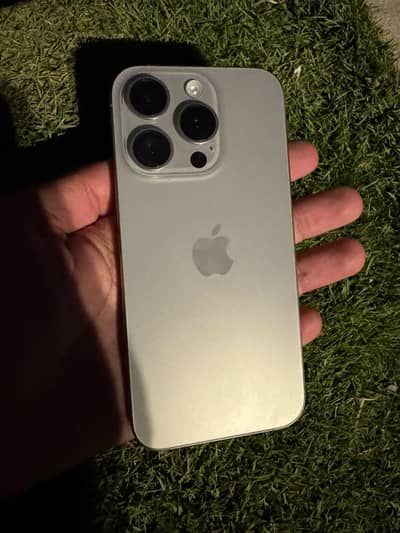 Apple iPhone 15 Pro